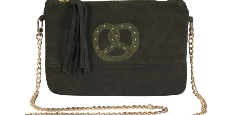 Stylische Wiesn-Clutch aus Wildleder – handgemacht von CARLITOS handmade